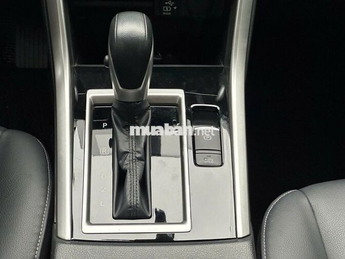 Mitsubishi Xpander 2023 1.5 Premium Bạc 8.000km