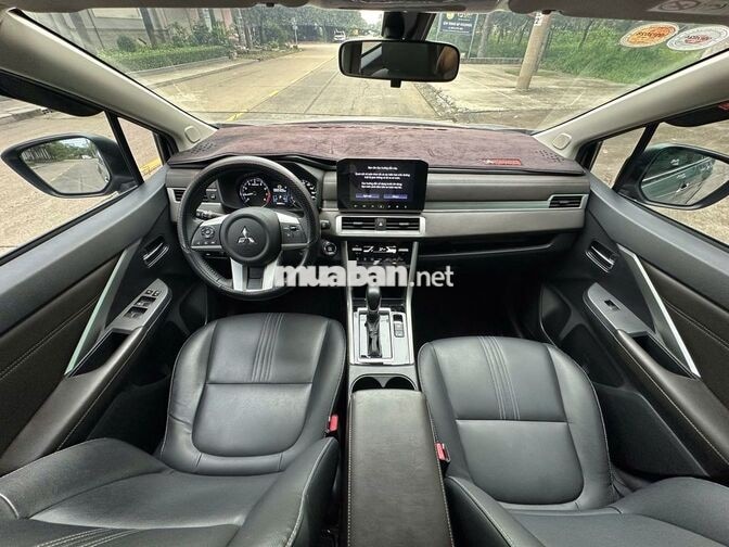 Mitsubishi Xpander 2023 1.5 Premium Bạc 8.000km