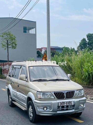 Mitsubishi Jolie 8 chỗ Vàng cát