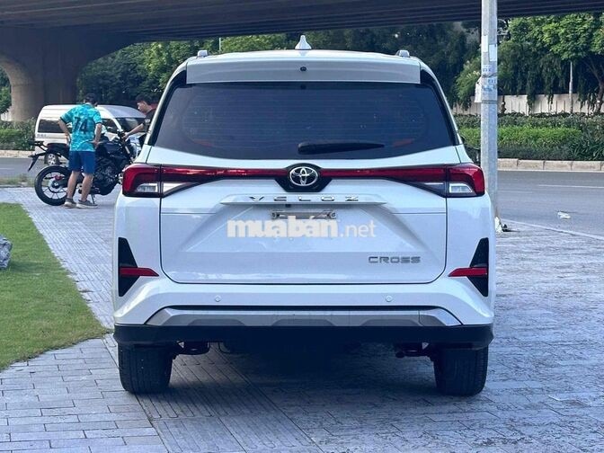 Toyota Veloz Cross 2022 Top 1 chủ bao zin chếch