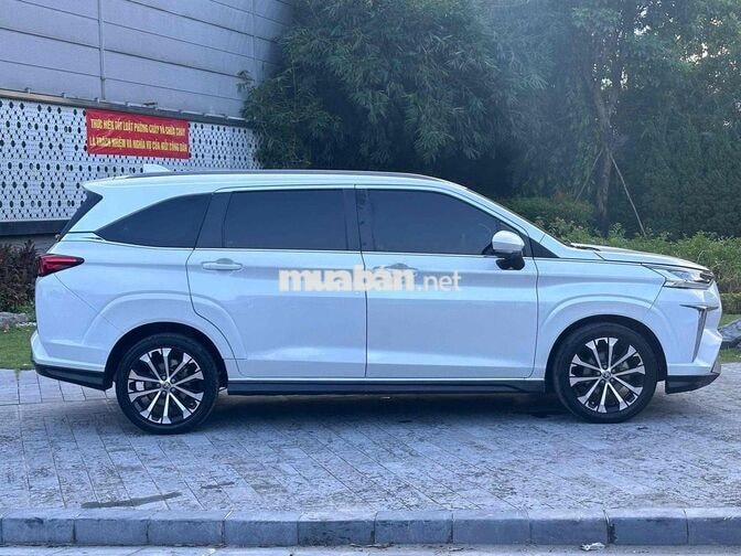 Toyota Veloz Cross 2022 Top 1 chủ bao zin chếch