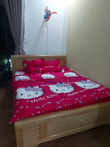 Bán nhà hai mặt tien hẻm, hẻm thông gần chợ và siêu thị 