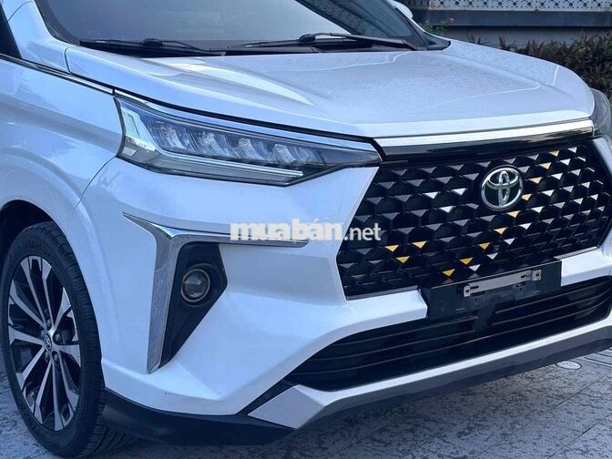Toyota Veloz Cross 2022 Top 1 chủ bao zin chếch
