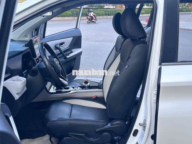 Toyota Veloz Cross 2022 Top 1 chủ bao zin chếch