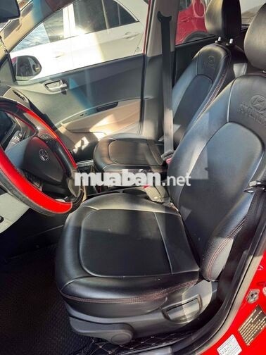 Hyunda i10 số sàn bản đủ 2020