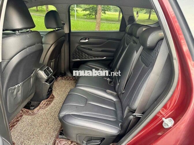 Hyundai SantaFe 2019 2.4 xăng tiêu chuẩn