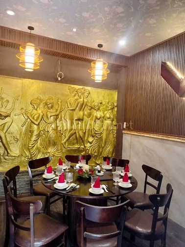 Cần sang lại nhà hàng phòng trà mặt tiền Trường Chinh Q.Tân Bình
