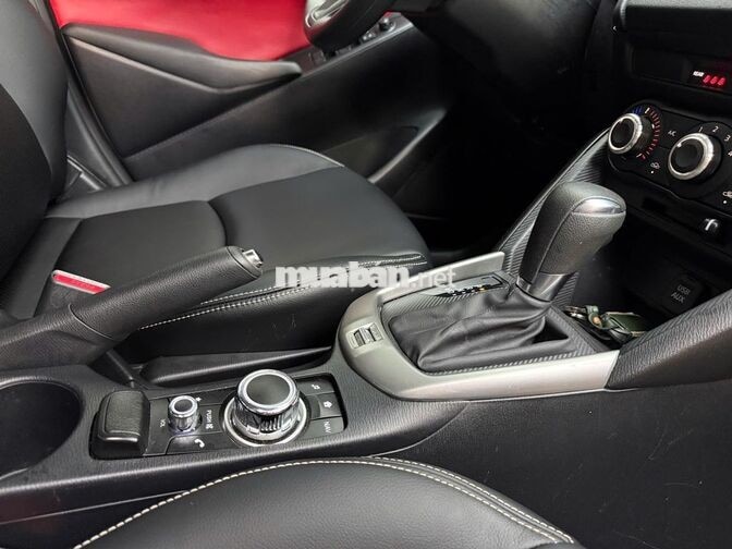 Mazda Mazda 2 2022 Ghế da Tự động Xăng Đỏ