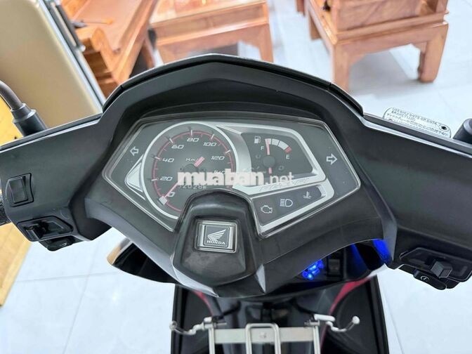 Honda Air Blade Thái Lan Fi sx 2011 bstp xe keng