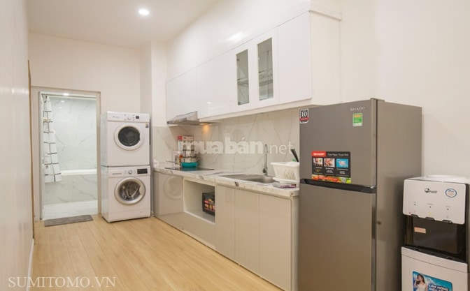 căn hộ DV  1 ngủ rộng 80m2 tại 535 Kim Mã- 550 USD/ tháng - full  đồ