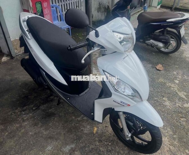 Honda Vision Trắng 2012