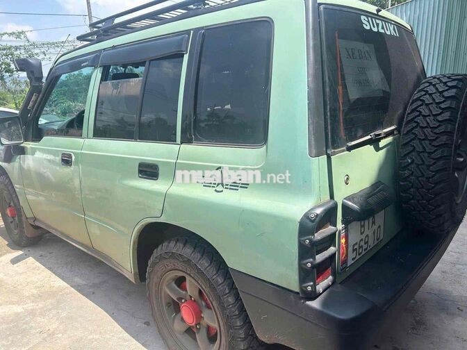 Suzuki Vitara Xanh bơ 2 cầu số sàn