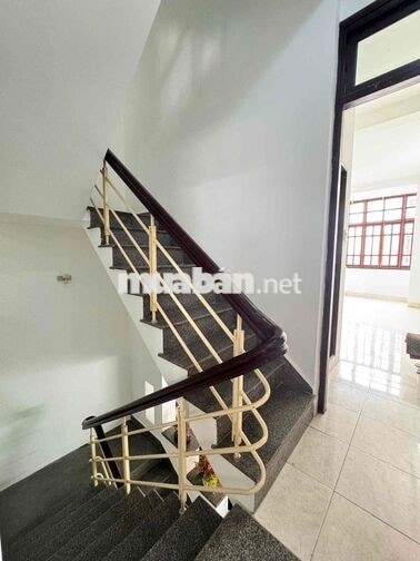 Bán Nhà Ngô Đức Kế Tân Lập Nha Trang Ngang 4m Sổ Hồng Riêng