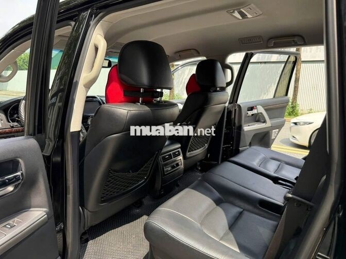 Bán Toyota Land Cruiser 4.6 sản xuất 2015.