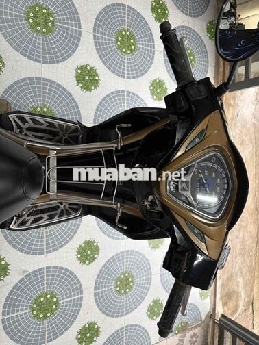 Honda Air Blade Fi 2012 Đen, Vàng đồng