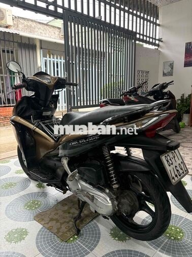 Honda Air Blade Fi 2012 Đen, Vàng đồng