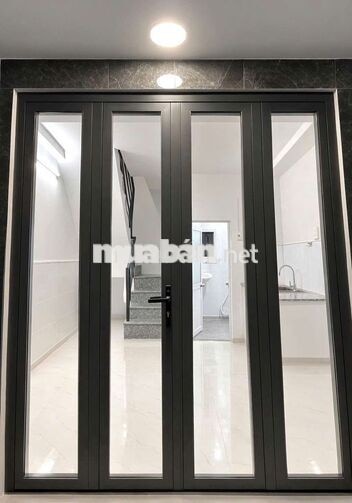 (hh40tr) Nhà 3 tầng ngay Lạc Long Quân Âu Cơ 