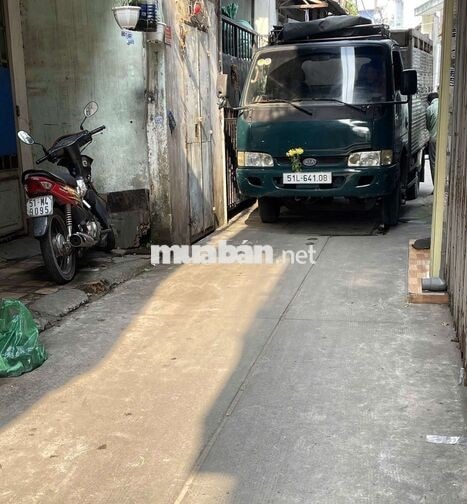 (hh40tr) Nhà 3 tầng ngay Lạc Long Quân Âu Cơ 