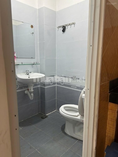 Nhà mới Gò Vấp 2PN 3WC, full máy lạnh, chỉ 15tr/tháng