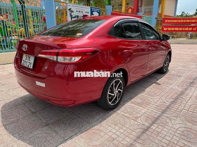 Toyota Vios E 2022 Tự động 47000 km Đỏ