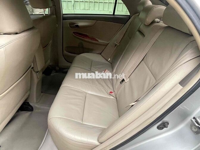 Corolla Altis 2010 2.0V cực chất và rất đẹp
