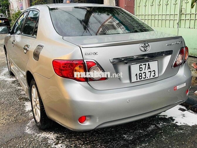 Corolla Altis 2010 2.0V cực chất và rất đẹp