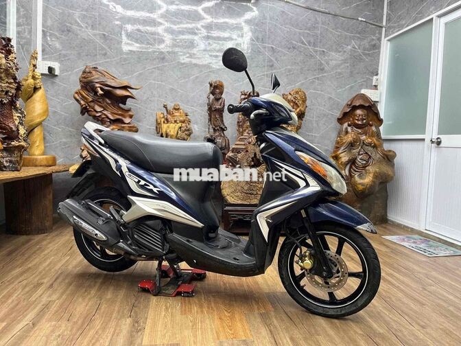 Yamaha Luvias chính chủ biển SG máy bao êm