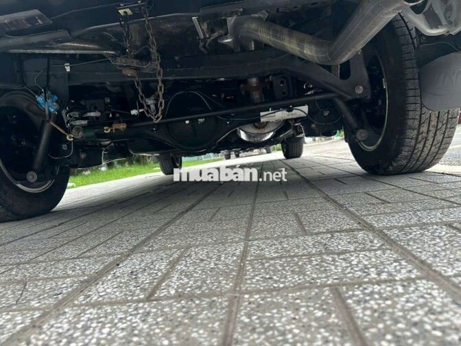Toyota Innova 8 chỗ Số sàn Bạc