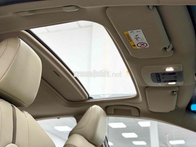 🚘 Toyota Camry 2.5Q 2021 Trắng Ngọc Trai 13.000km