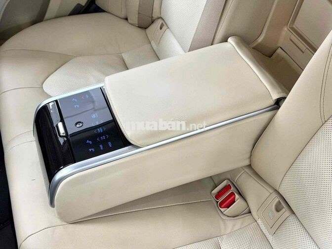 🚘 Toyota Camry 2.5Q 2021 Trắng Ngọc Trai 13.000km
