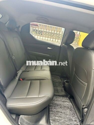 Vinfast VF5 Plus 2025 Trắng bản mua pin 60000 km