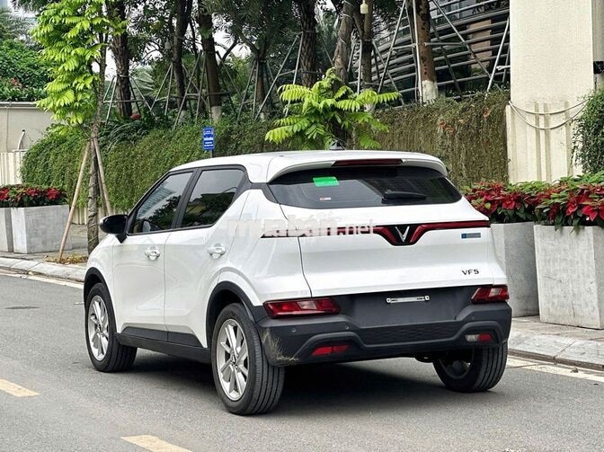 Vinfast VF5 Plus 2025 Trắng bản mua pin 60000 km