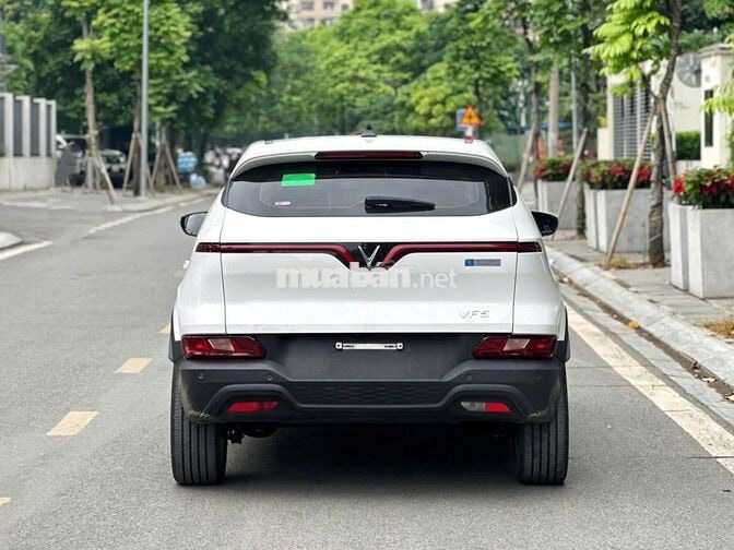 Vinfast VF5 Plus 2025 Trắng bản mua pin 60000 km