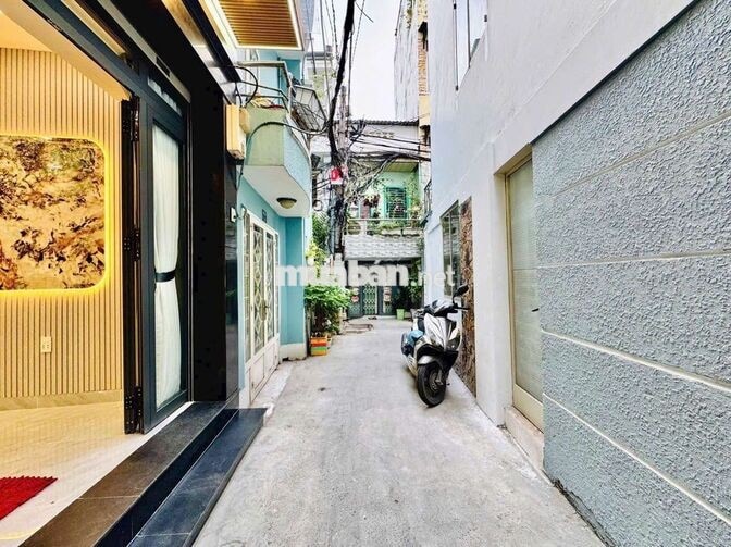 NHÀ Ở NGAY, KHU PHAN XÍCH LONG, 4 TẦNG, HẺM 3GAC, NHỈNH 3 TỶ TL
