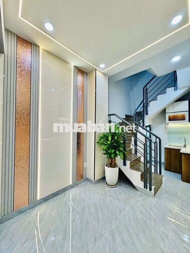 NHÀ Ở NGAY, KHU PHAN XÍCH LONG, 4 TẦNG, HẺM 3GAC, NHỈNH 3 TỶ TL
