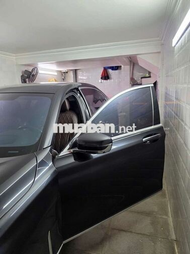 BMW 740 Prue  2021 69000 km Đen