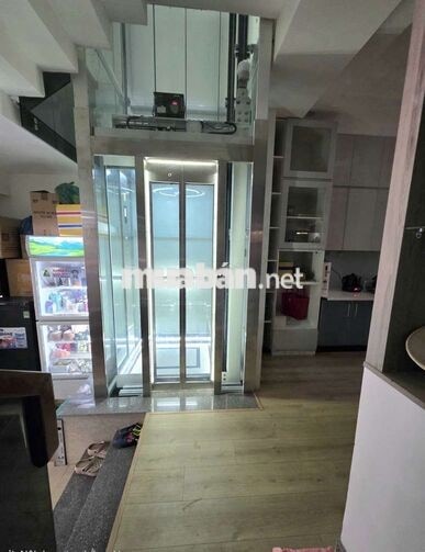 cho thuê nguyên căn 4 tầng mặt tiền Tiểu La