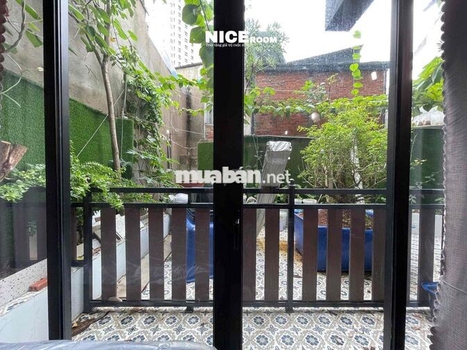 CHO THUÊ CĂN HỘ CAO CẤP CÓ SÂN VƯỜN - TRỐNG SẴN - PHÒNG THẬT GIÁ THẬT