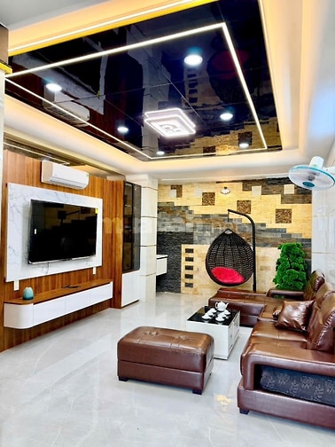 NHÀ ĐẸP CÓ THANG MÁY 4X17M 4 TẤM HƯƠNG LỘ 2 ....chính chủ cho thuê