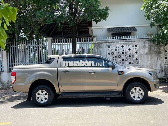 Ford Ranger XLs 2021 Tự động Vàng cát