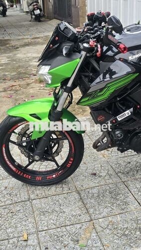 Kawasaki Z400 Abs Đen, Xanh lá