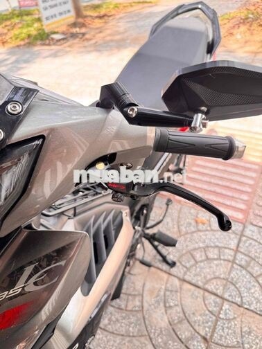 Yamaha Exciter 135 Côn tay Xám đen