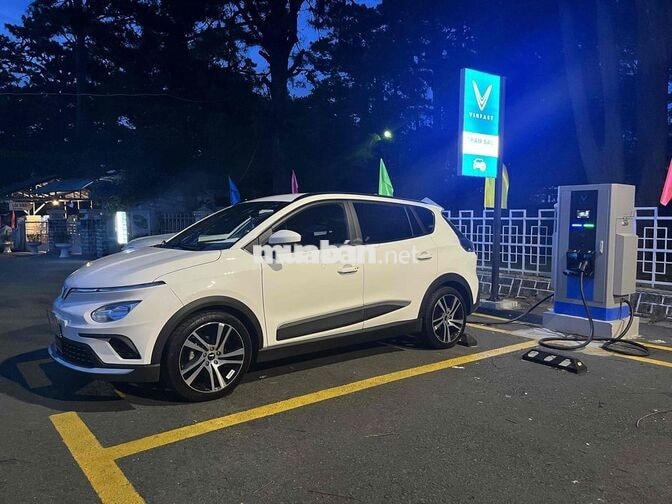 Vinfast E34 Trắng 15 vạn