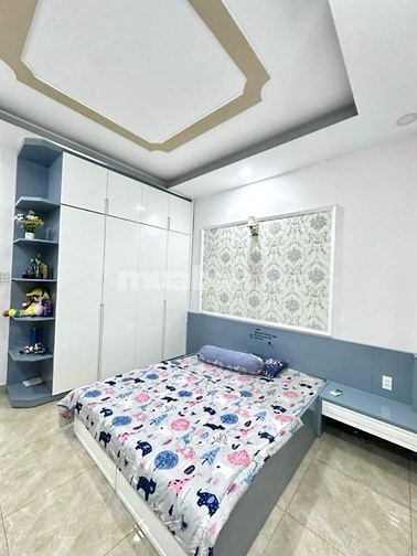 Cần tiền kinh doanh bán nhà đường Hòa Hảo,Q10,giá 1,5 tỷ-hẻm ba rác 
