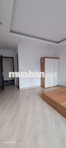 Cho thuê nhà Ô tô 7 chỗ qua nhà Kinh doanh tốt