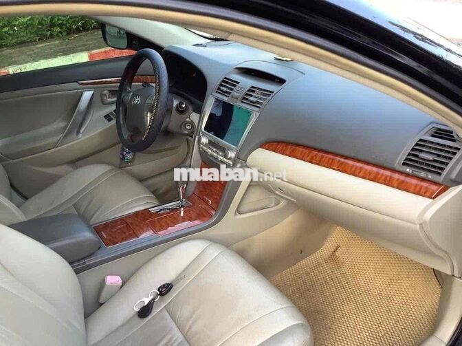 Toyota Camry 2.0E AT 2010 Đen nhập Đài Loan