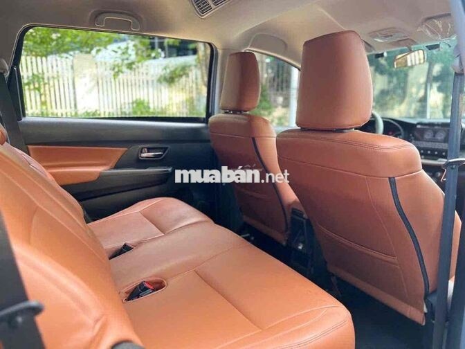 Suzuki XL7 1.5 At Hybird sản xuất 2026 siêu lướt