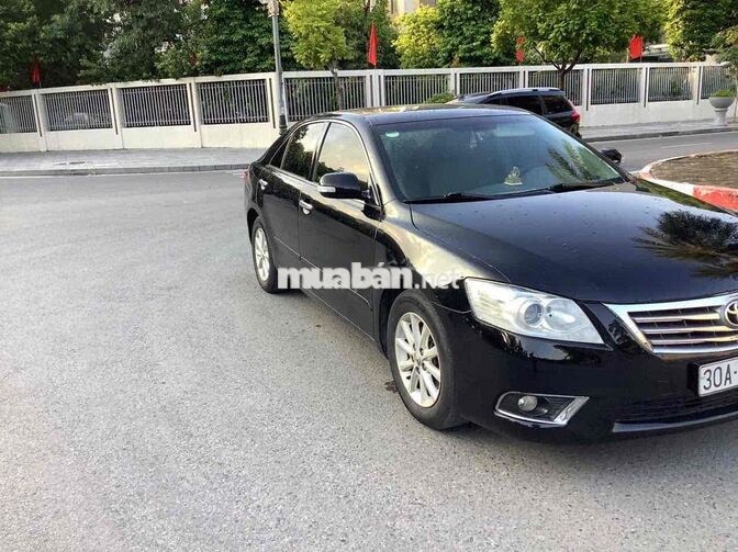 Toyota Camry 2.0E AT 2010 Đen nhập Đài Loan