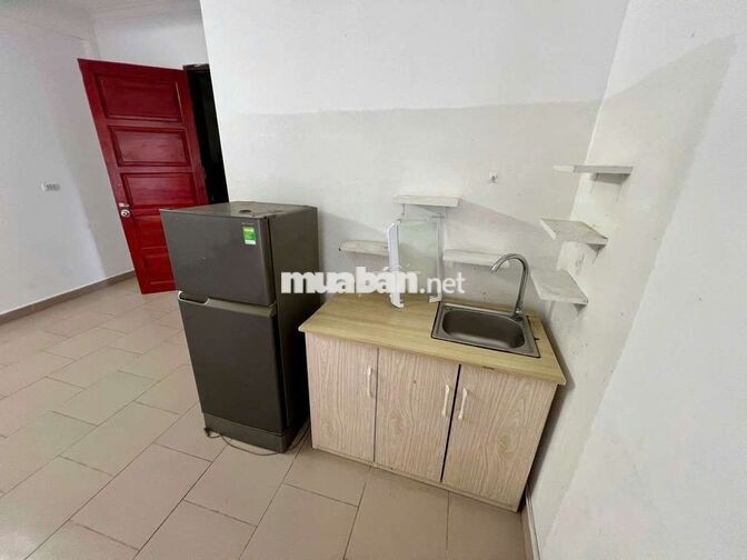 CCMN cổng Bách Khoa, XD 1N1K giá 4tr5 35m