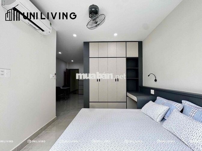 Cho Thuê Căn Hộ Ban Công Trung Tâm Quận 10 Kế Bên Là Tân Bình